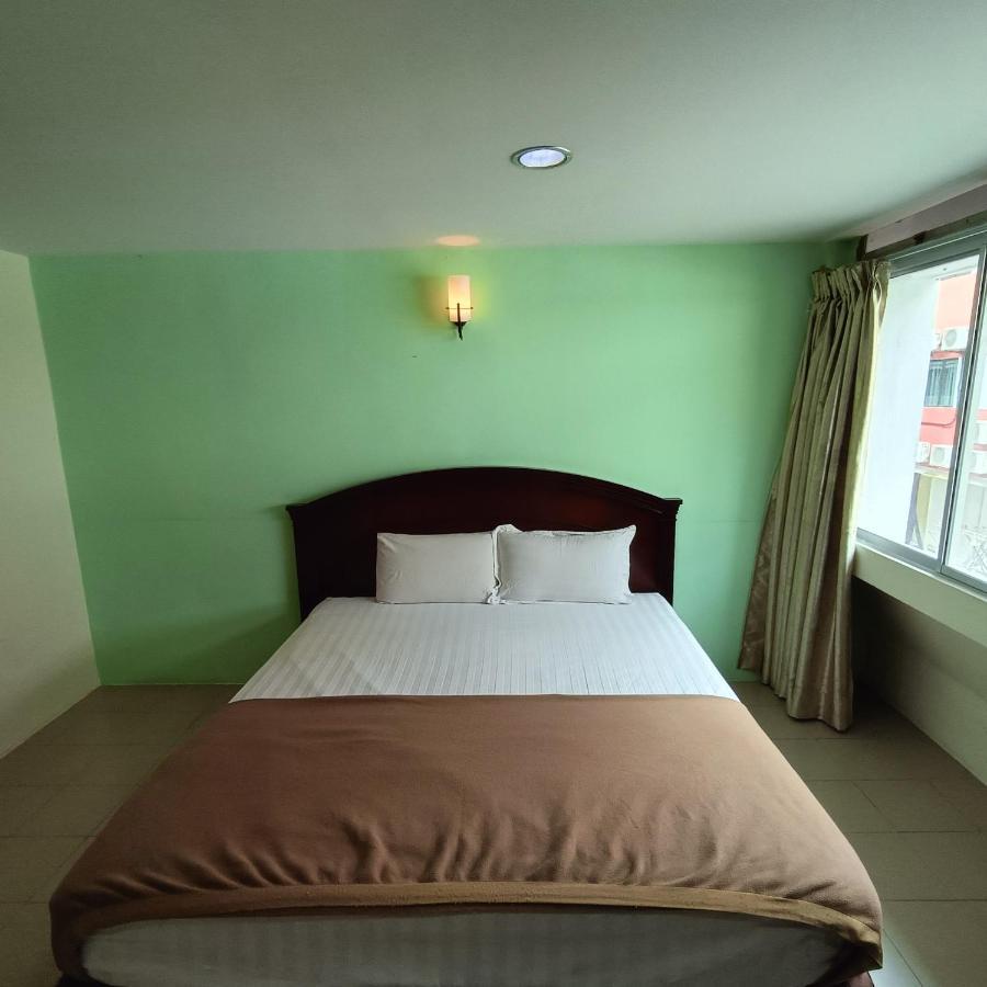 Best One Hotel Malacca Екстериор снимка